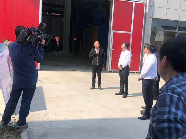 如東縣副書記陳慧宇，來我廠考察指導(dǎo)工作。